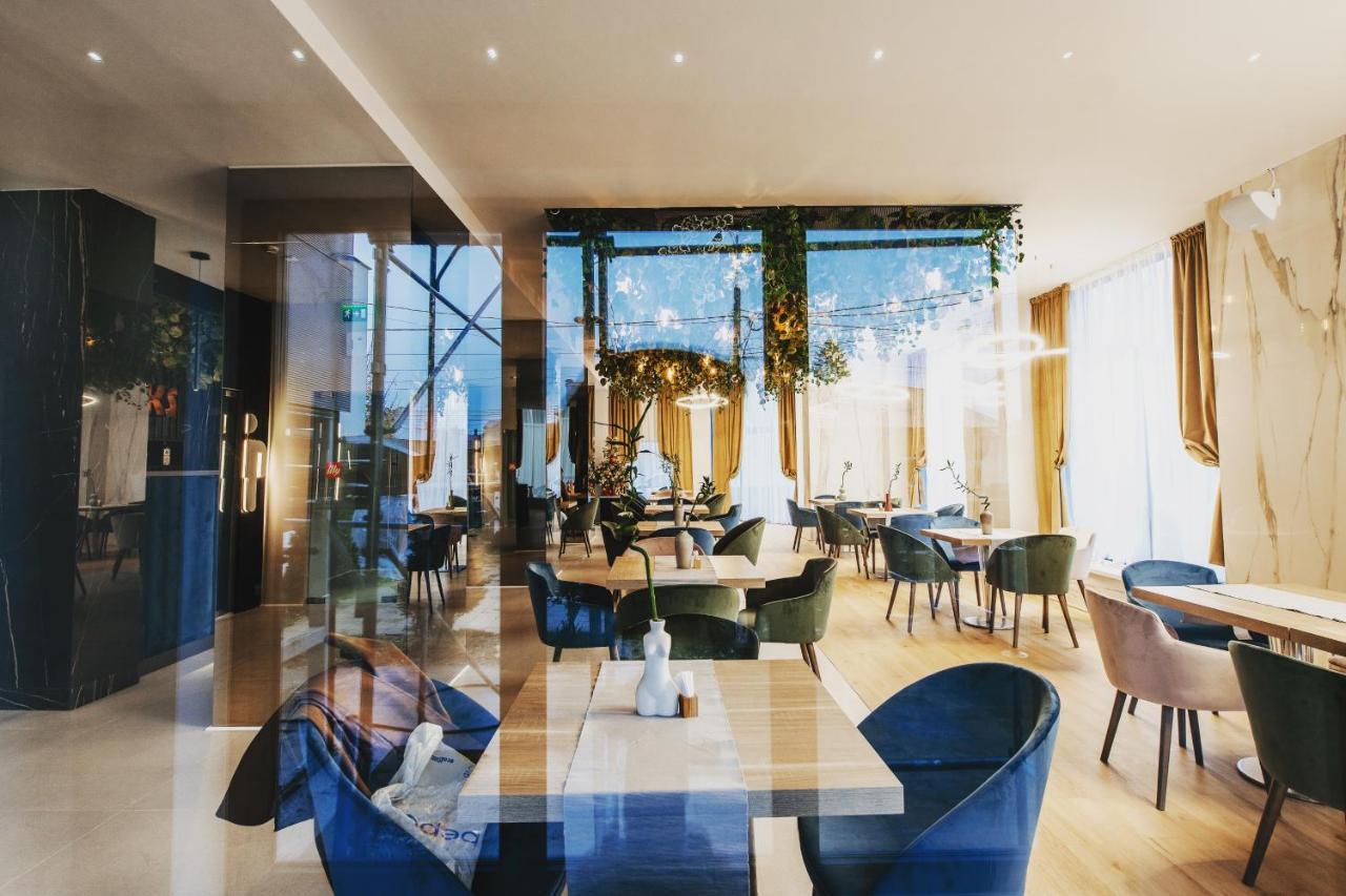 Hotel Clipa Ντρομπέτα-Τούρνου Σεβερίν Εξωτερικό φωτογραφία