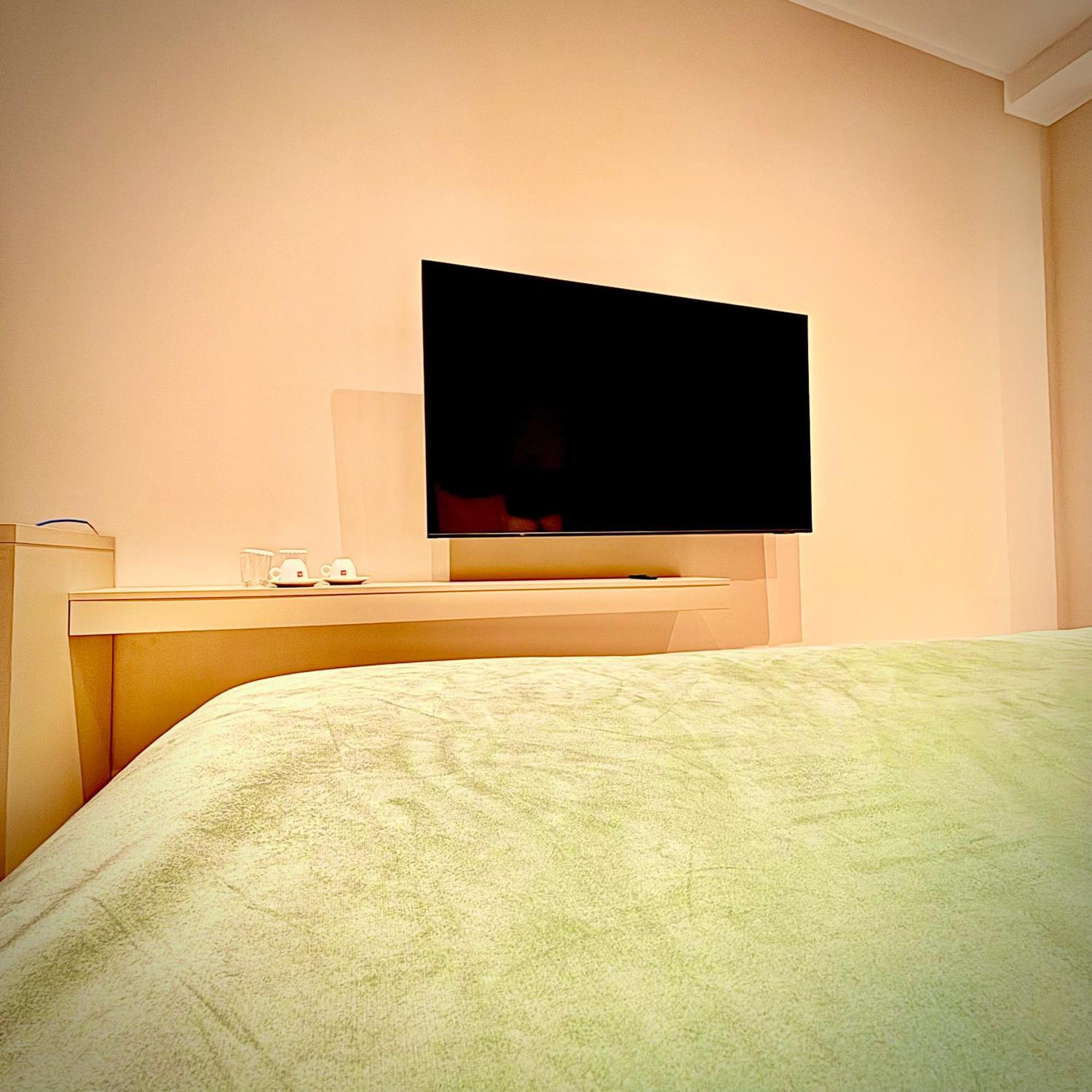 Hotel Clipa Ντρομπέτα-Τούρνου Σεβερίν Εξωτερικό φωτογραφία